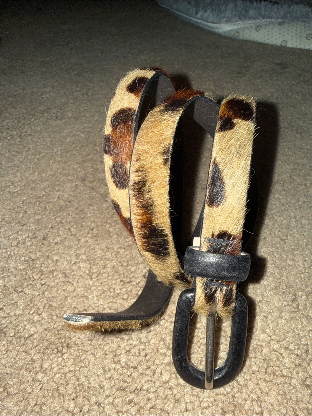 Ann Taylor Leopard Print Faux Fur Skinny Belt with Black Buckle - Picture 3 of 9